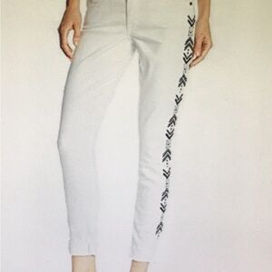 Good used condition. CJ Cookie Johnson ankle skinny roll jean